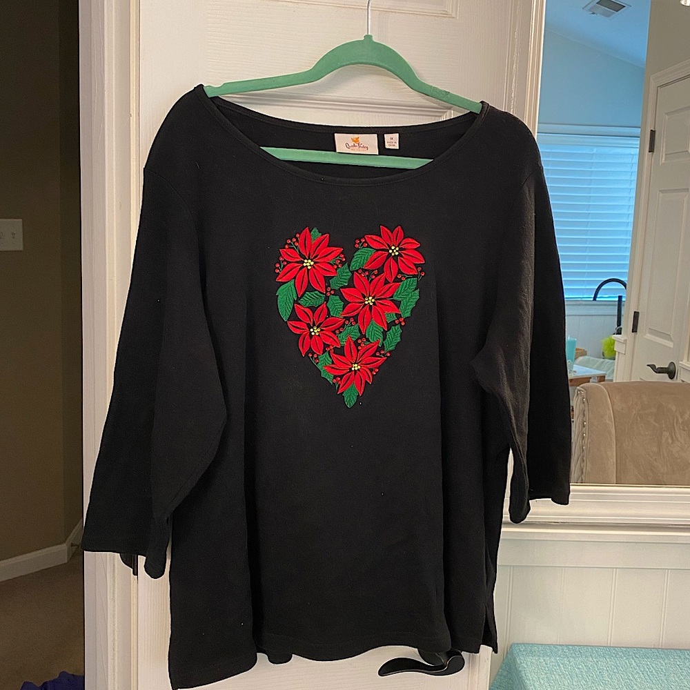 Quacker Factory 3/4 sleeve shirt with poinsettia design. BARELY WORN